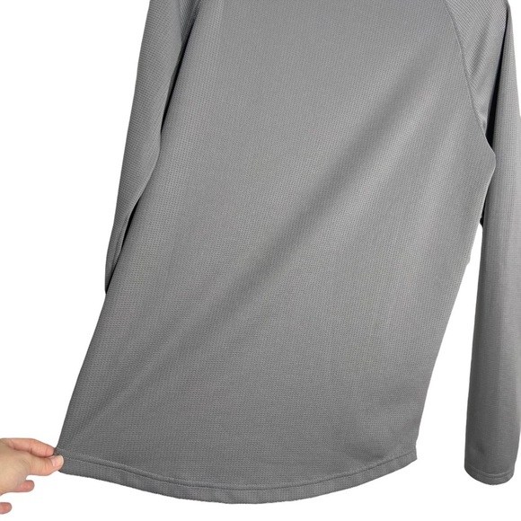 Under Armour Loose Fit Gray Long Sleeve Orange Logo Shirt - Picture 9 of 12